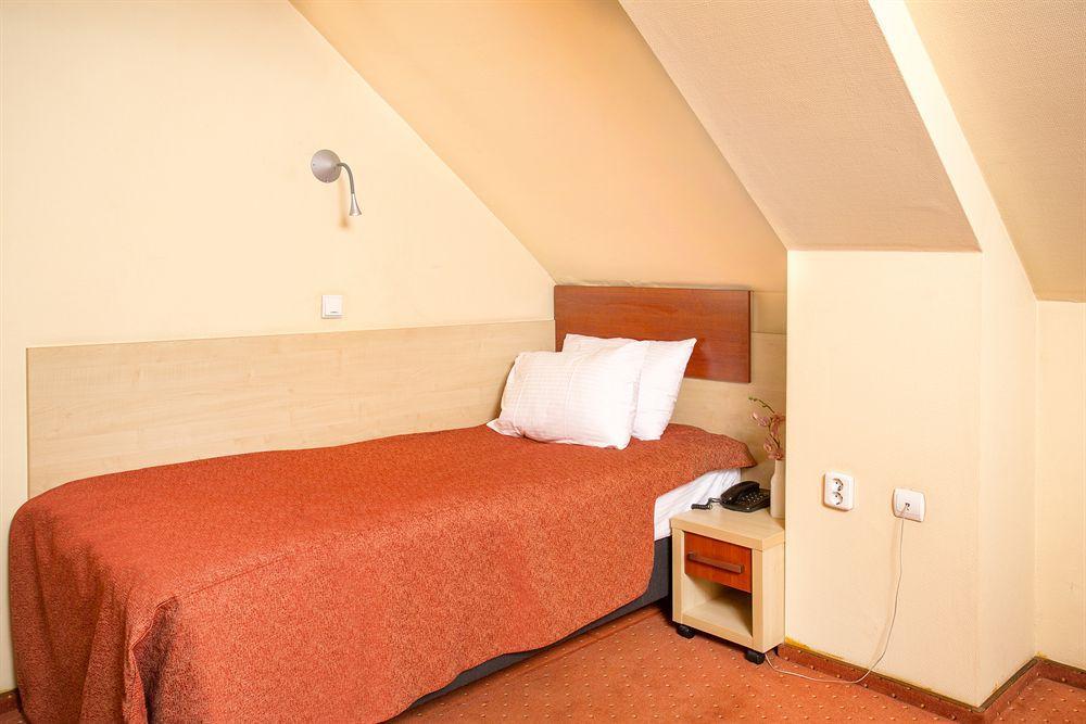Lol Et Lola Hotel Cluj-Napoca Exterior photo